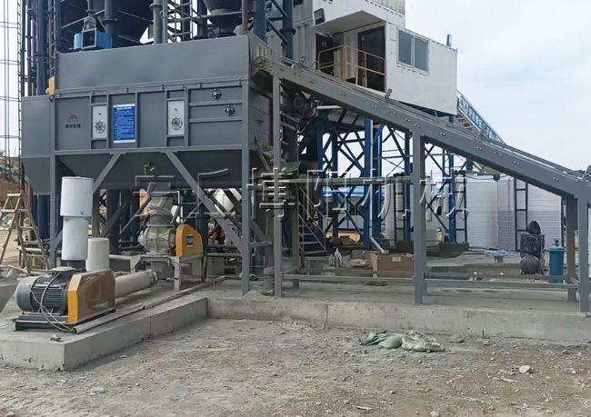 樹(shù)脂粉自動(dòng)拆包機(jī)優(yōu)勢(shì)、甘肅自動(dòng)拆袋輸送機(jī)實(shí)拍